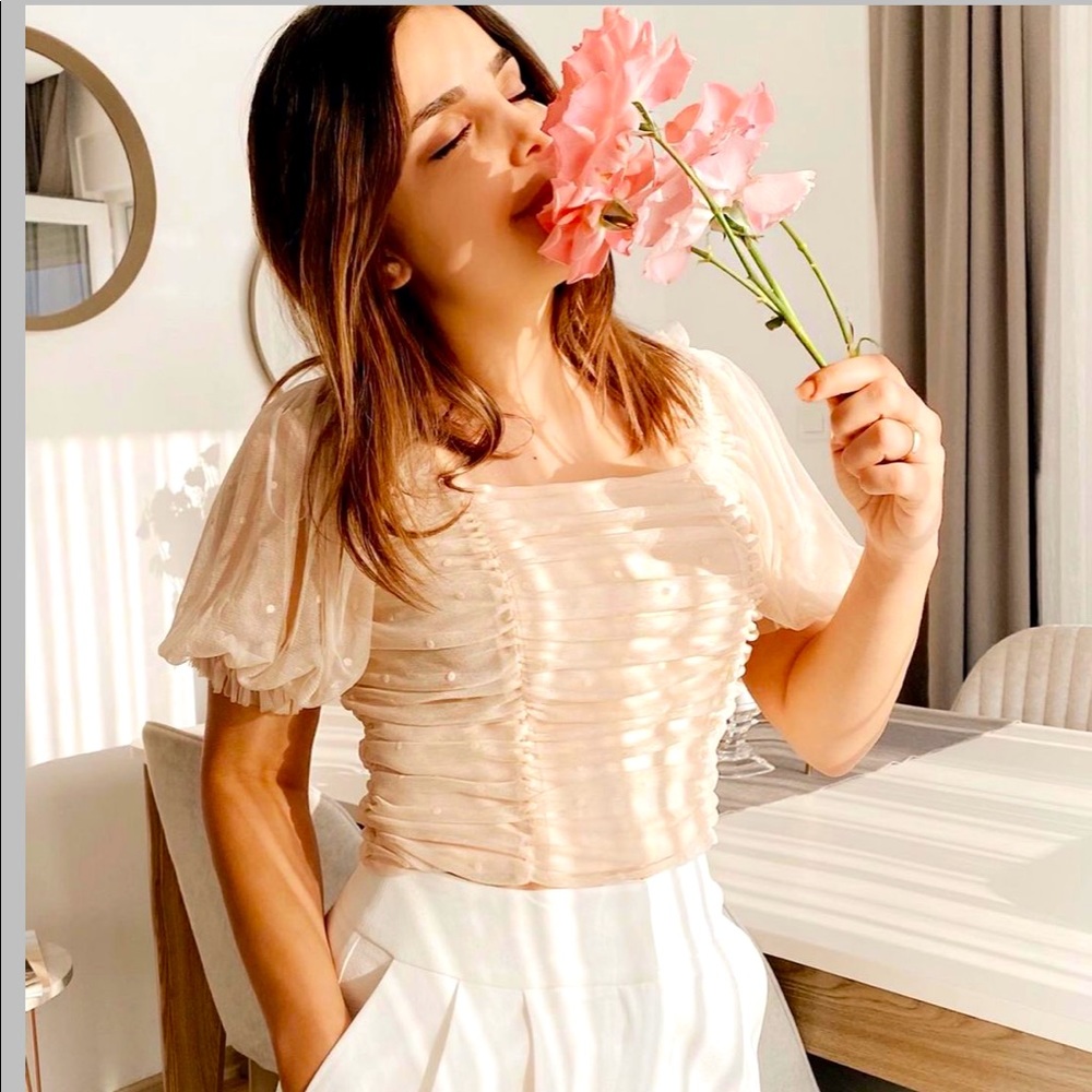 H&M pink spotted mesh puff sleeves top